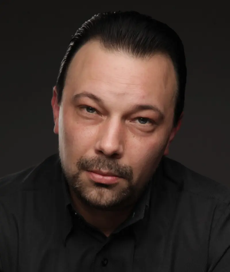 Дмитрий Сафронов