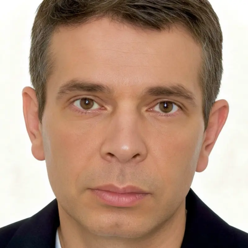 Александр Овчинников