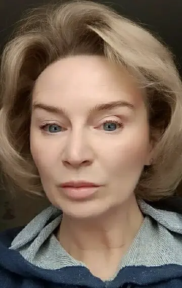 Елена Твердохлеб