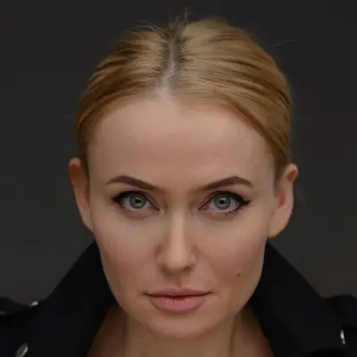 Юля Краснова