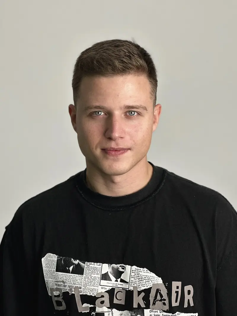 Артём Дубровин
