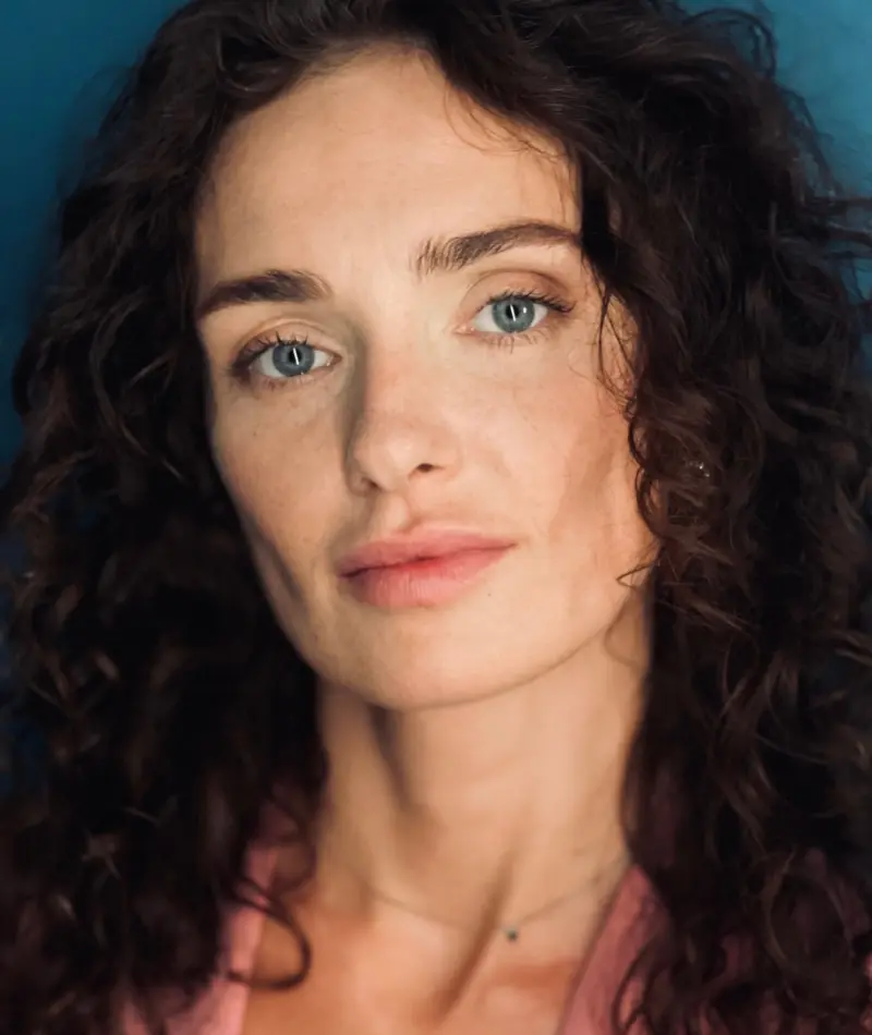 Елена Штарова