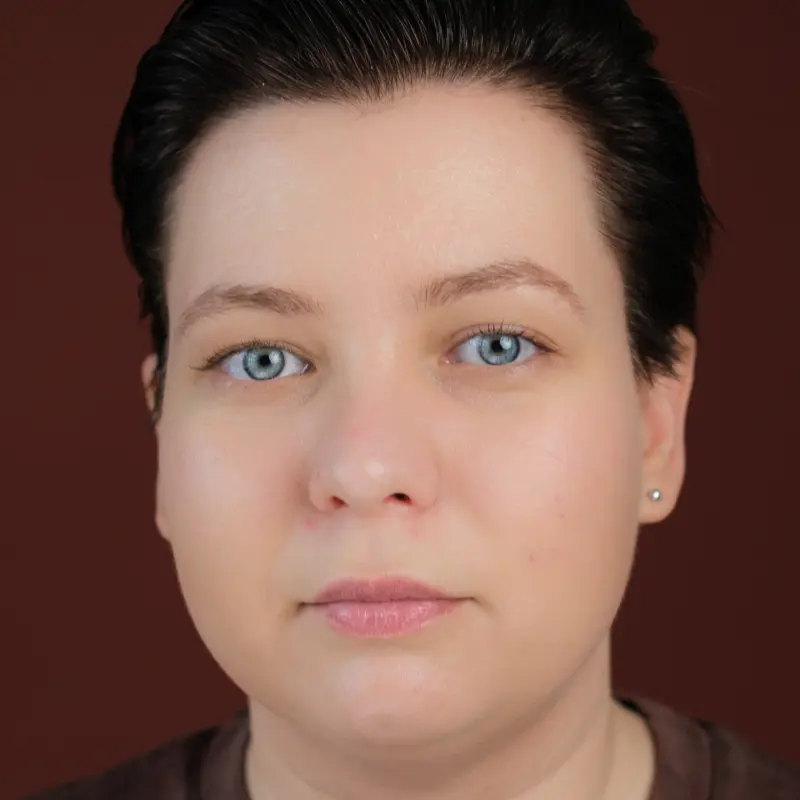 Юлия Буркова