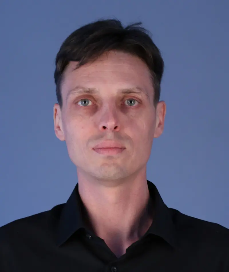 Евгений Петров