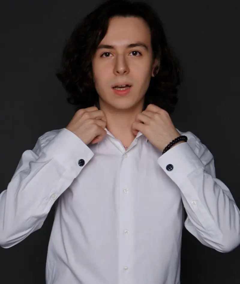 Даниил Бусов