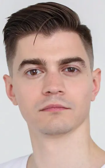 Максим Лавров