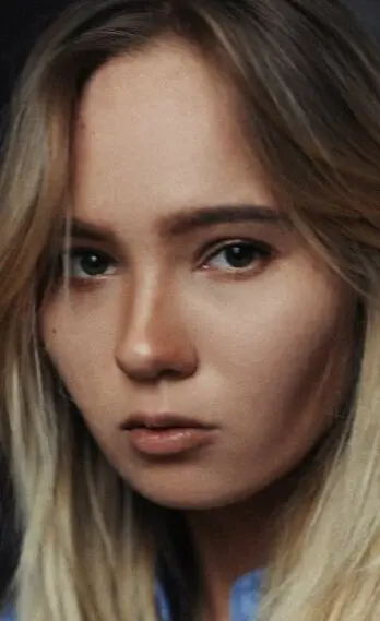 Анна Белис