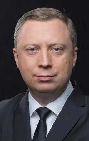 Эдуард Петров